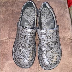 BOC shoes size 10 womens